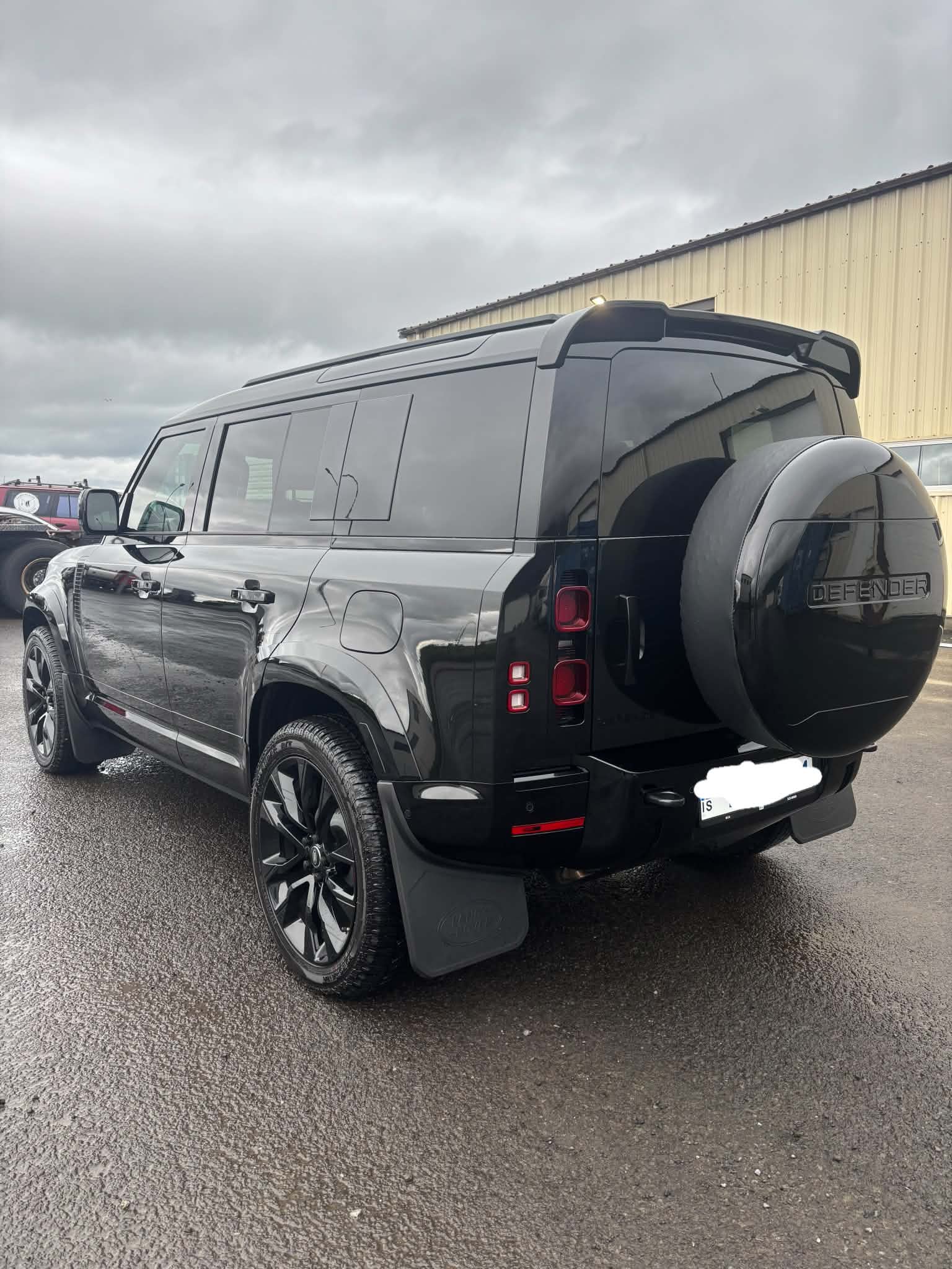 Land Rover Defender — Alþrif & Bón hjá BV Bón